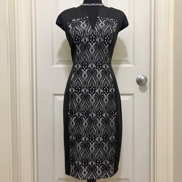 dressbarn Dresses & Skirts - Dressbarn Sheath Dress Black White Lace Panel Size 12 Cap Sleeve‎ Notched Neck